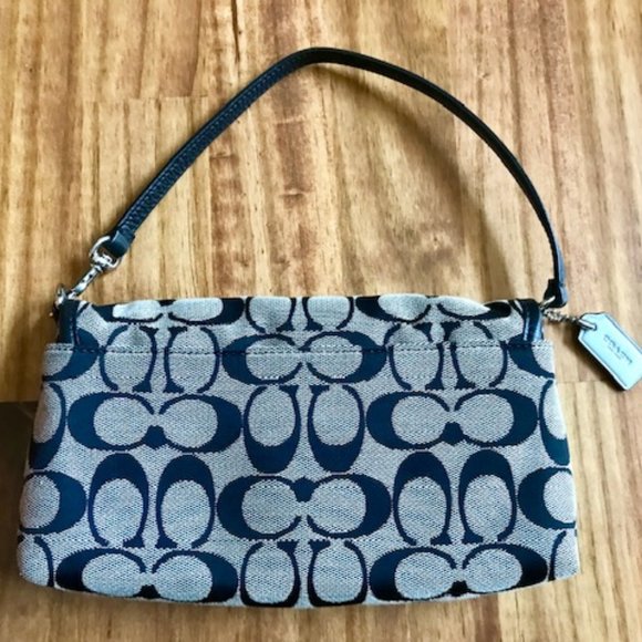 Coach Mini Bag Clutch - Picture 2 of 3